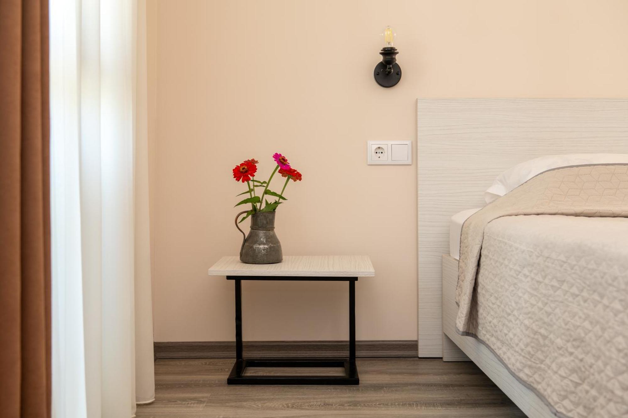 Alvani Inn K'vemo Alvani Exteriér fotografie