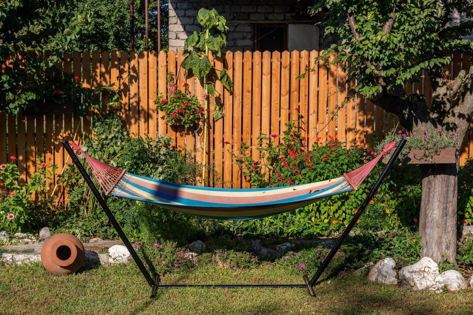 Alvani Inn K'vemo Alvani Exteriér fotografie